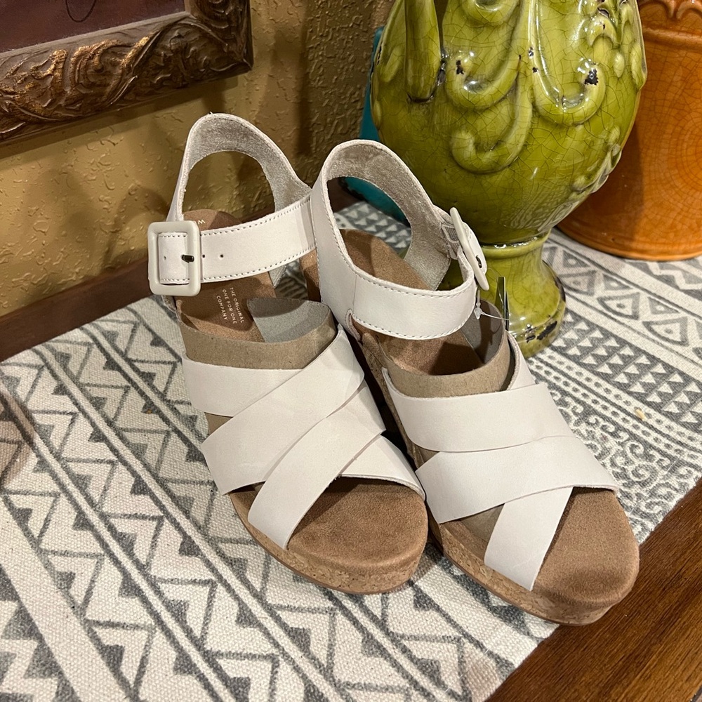 Toms Ava Macadamia Leather Women's Strappy Sandals 8